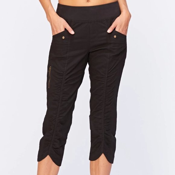 XCVI Pants - CORE WEARABLES XCVI IRIS cropped ruched black stretch cotton pants sz L